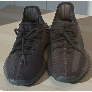 Adidas Yeezy Boost 350 V2 Low Onyx - Authentic - Youth Size 5 - Fast Ship